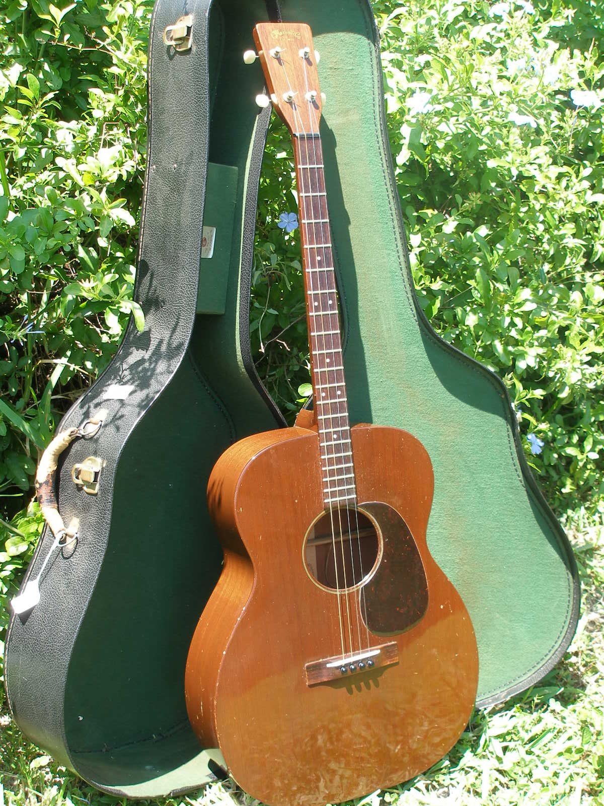 Martin Tenor Guitar 0-17T 1951