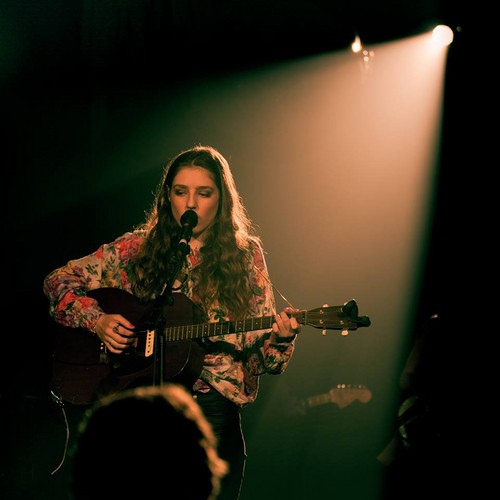 Birdy, London, UK - Vintage Licks Guitars